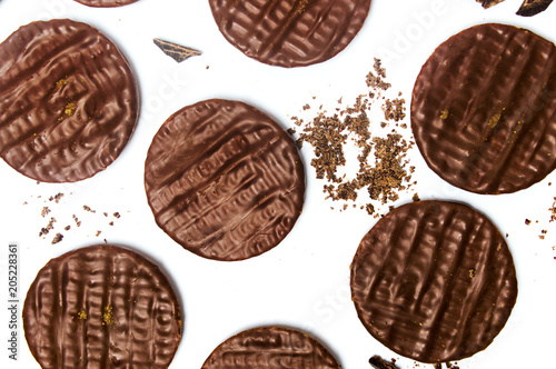 Cuadros en Lienzo Round chocolate biscuits on white background