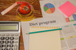 © Khatuna - Concept diet and weight loss on the table. Lose weight by eating healthy vegetables