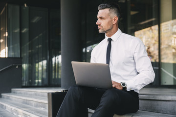 Sticker - Portrait of a concentrated young businessman