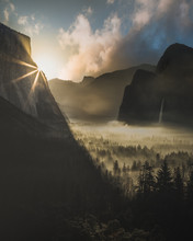 Yosemite Valley Sunrise - Tunnel View