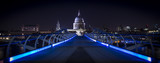 Fototapeta Na ścianę - St Pauls - Millenium Bridge London