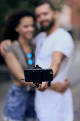 Canvas Print - Happy traveling couple making selfie, romantic mood.