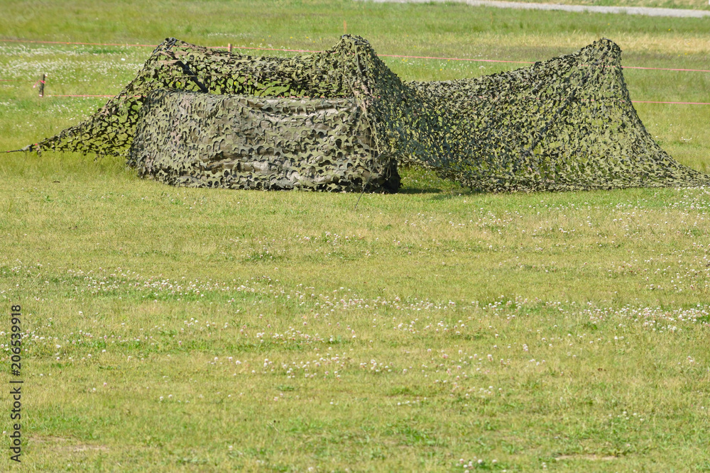 偽装網（バラキューダ） Stock Photo | Adobe Stock