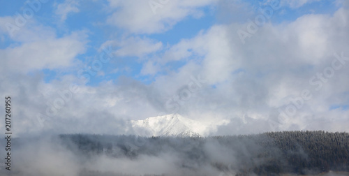 Fotografie, Obraz mountains in puster valley in northen Italy in winter