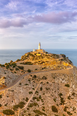 Sticker - Mallorca Cap Formentor Landschaft Natur Leuchtturm Meer Hochformat Textfreiraum Copyspace Balearen Reise Reisen Spanien