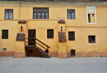 Canvas Print - Building architecture in Brasov, Romania