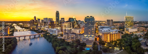 Photo  Austin Skyline in the evening
