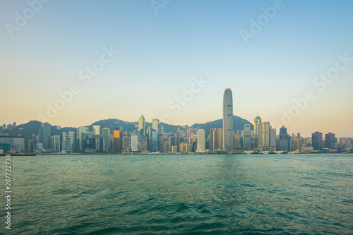 Plakat Hong Kong linia horyzontu z widokiem Wiktoria schronienie