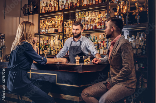 Dating a barman