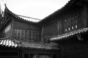 Wall Mural - old town of lijiang,architecture,roof,window,travel,shape,closed,open,ruins,copy space,wooden,wood,door,street,glass,tiles,tradition,culture,history,unesco world heritage site,heritage,landmark,backgr