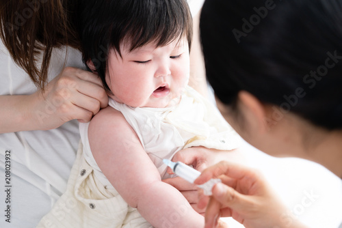 赤ちゃん 予防接種 注射 定期健診 乳幼児健診 Buy This Stock Photo And Explore Similar Images At Adobe Stock Adobe Stock 赤ちゃん 予防接種 注射 定期健診 乳幼児健診 Buy This Stock Photo And Explore Similar Images At Adobe Stock Adobe Stock