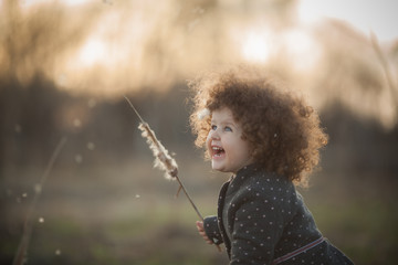 Wall Mural - little curly girl