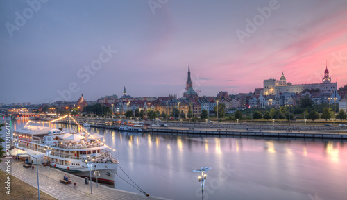 Dekoracja na wymiar  panorama-miasta-o-zmierzchu-szczecin-polska