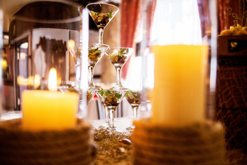 Canvas Print - Fourchette table decorated in a marine style, candles on the table