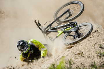 Spectacular crash during fast ride on a mountain bike.