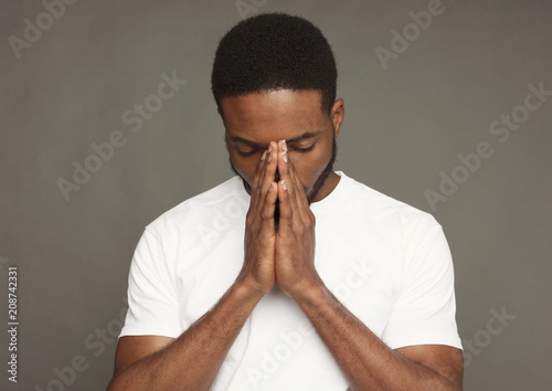 Cuadros en Lienzo Facial expression, emotions, serious black man
