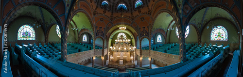 Fotomural Renovated Jewish Synagogue from the inside, Serbia