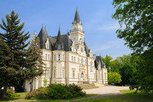 Budmerice Castle In Slovakia, Advice For Trip