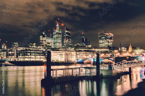 Zdjęcie XXL Skyline z Londynu w nocy