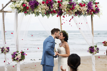 Wall Mural - Wedding ceremony at the beach