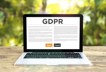 Poster - laptop with GDPR on table