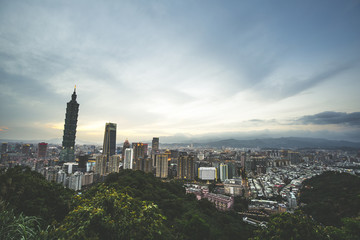 Canvas Print - 台湾 台北の都市風景