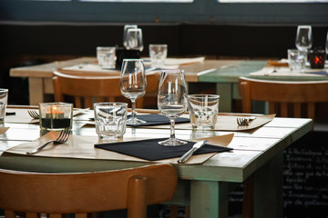 Restaurant table set