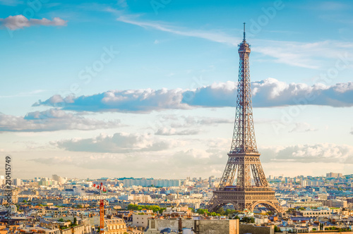 Plakat wycieczka po eiffla i pejzaż Paryża