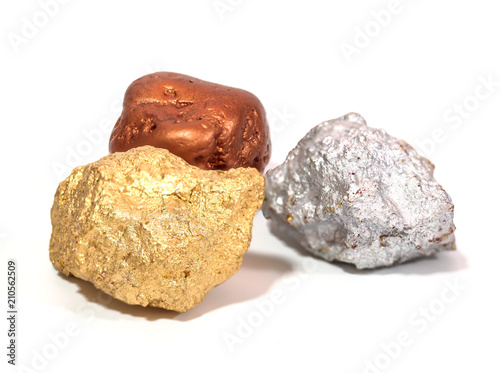 Fotografie, Obraz gold, bronze and silver nugget precious stone on white background