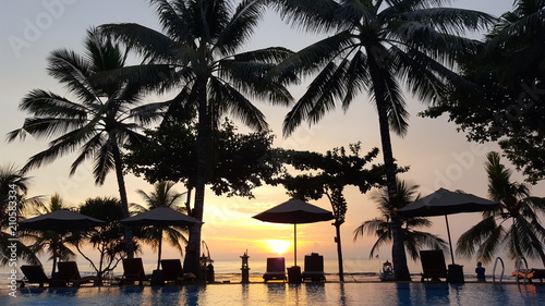 Sonnenuntergang Palmen Meer Buy This Stock Photo And Explore