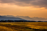 Fototapeta Miasta - Beautiful Montana Landscape