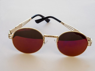 round dark sunglasses