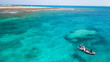 © Simone Tognon - divers in a boat to the dive site
