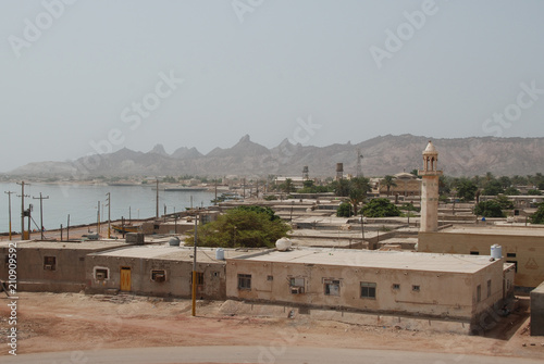 Fotografija View of Hormuz, Iranian island in the Persian Gulf