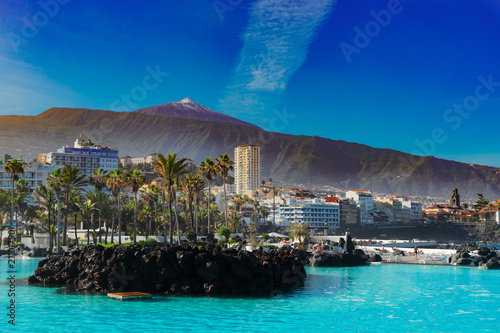 Fotomural skyline of Puerto Cruz, Tenerife, Spain