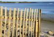 barrière en bois,sur la dune de sable,en bretagne
