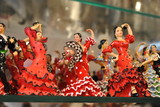Fototapeta  - Figurki tancerek flamenco