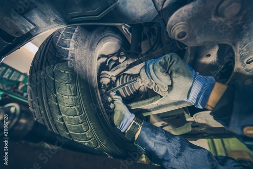 Cuadros en Lienzo Steering Joints Wear Check