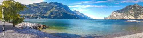 Fotomural Spiaggia a Torbole sul Garda