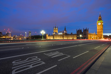 Canvas Print - Big Ben and Palace of Westminster in London at night, UK