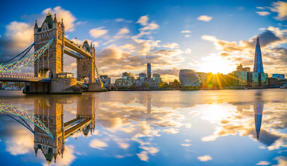 Canvas Print - Sunset panorama of Tower Bridge with reflections in London, UK