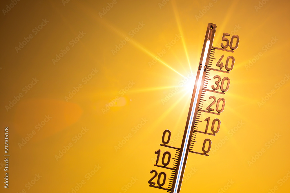 Hot summer or heat wave background, bright sun with thermometer - obrazy, fototapety, plakaty 