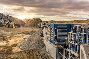 Stone processing and extraction plant to transform into gravel