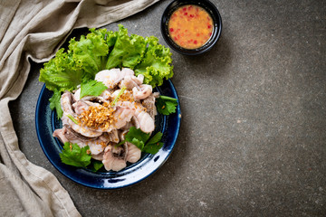 Boiled fish dip with sauce