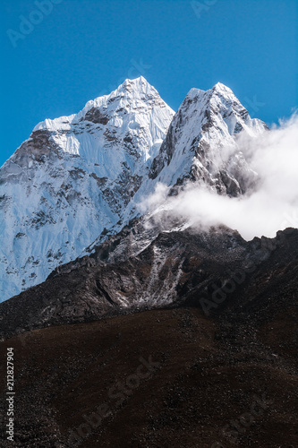 фотография View of Ama Dablam from Dingboche, Sagarmatha national park, Everest Base Camp 3