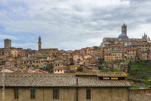 Fotografía Panoramic view of Siena, Tuscany, Italy
