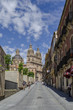 Torres de la iglesia de la Clerecia desde la calle San Pablo en Salamanca