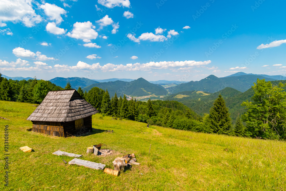 Shelter cabin hut with view to valley, Velka Fatra, Western Carpathians, Slovakia - obrazy, fototapety, plakaty 