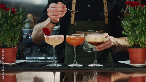 Fotomural Cocktail decoration in the bar