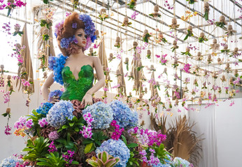 botanic garden decoration idea festival female manikin flower dress